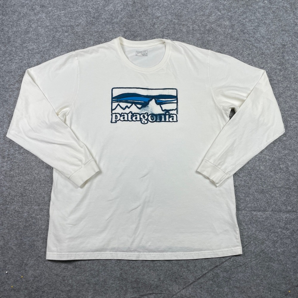 Patagonia T-Shirt Mens XL White Fitz Roy Mountain Long Sleeve Regular Fit 38935
